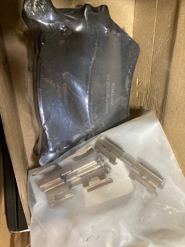 Photo 1 of ***1 ROTOR AND 1 BOX BRAKE PADS ONLY***TRQ  CERAMIC BRAKE PAD AND BRAKE ROTOR