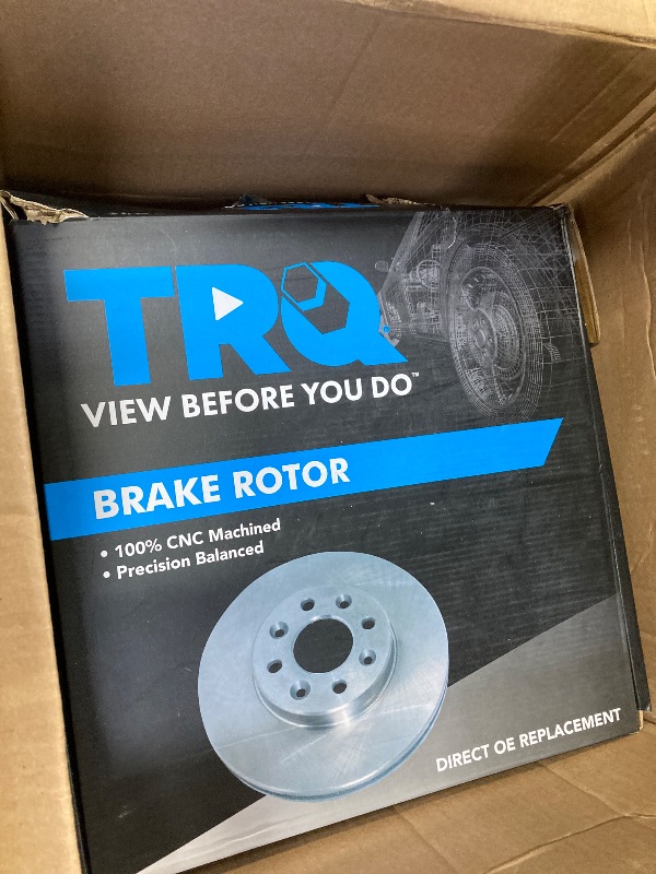 Photo 1 of ***1 ROTOR AND 1 BOX BRAKE PADS ONLY***TRQ  CERAMIC BRAKE PAD AND BRAKE ROTOR
