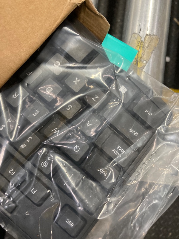 Photo 1 of ***(PARTS MISSING -SELLING AS IS)*** Logitech MK295 Wireless Keyboard Combo with Silent Touch Technology, Full Numpad, Advanced Optical Tracking, Lag-Free Wireless, 90% Less Noise - Graphite