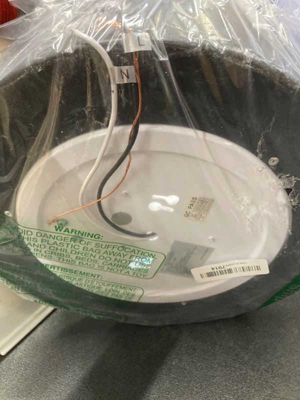 Photo 1 of ***(PARTS ONLY - SELLING AS IS )**** Pevfah Black Flush Mount Ceiling Light Fixture, Round LED Light Fixture, Modern Dimmable Bathroom Ceiling Lights for Hallway Living Room Bedroom Dining Room Entryway(11.81 Inch)