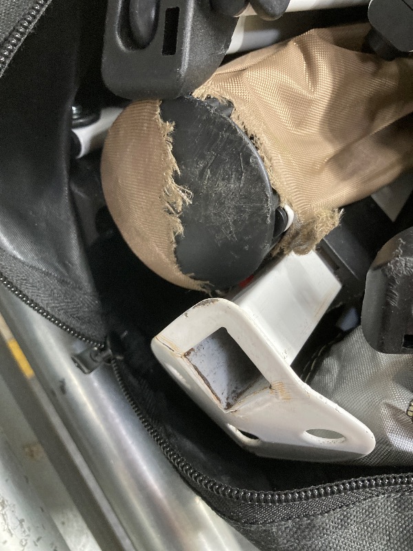 Photo 1 of *Top cloth is damaged/Foot is damaged* Hoteel Tent