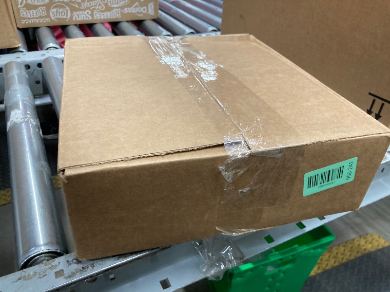 Photo 1 of ***2 PACKS***Clorox Scentiva Disinfecting Wet Mopping Cloths, Coconut and Waterlily, 24 Refills (Pack May Vary)***2 PACKS***