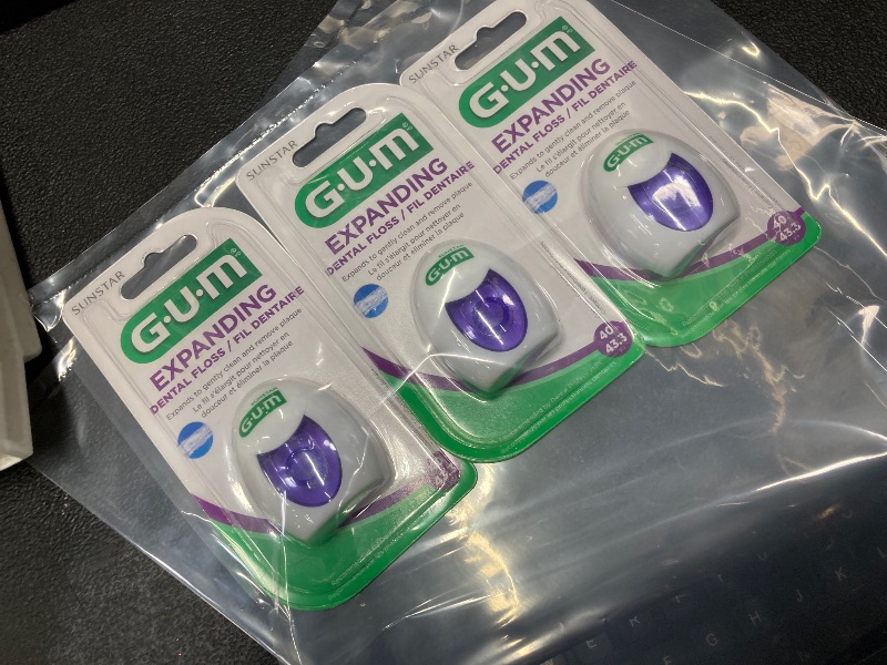 Photo 1 of *3 Pack* Sunstar Gum Expanding Dental Floss
