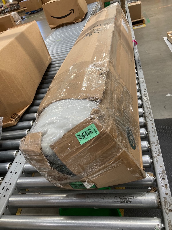 Photo 1 of *FACTORY SEALED* ZINUS 12 Inch Queen Green Tea Memory Foam Mattress [New Version], Fiberglass free, Medium Firm Feel, Zoned Pressure Relief, Certified Safe Foams & Fabric, Mattress in A Box