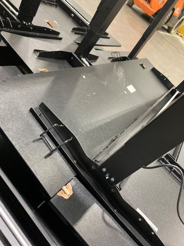 Photo 1 of   ** ONLY PARST *** 
COMPUTER DESK