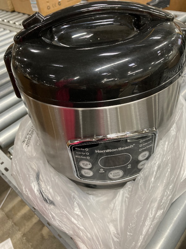 Photo 1 of  ** VERY USED*** 
Hamilton Beach Digital Programmable Rice Cooker & Food Steamer, 14 Cups Cooked (7 Uncooked) With Steam & Rinse Basket, Stainless Steel (37548)