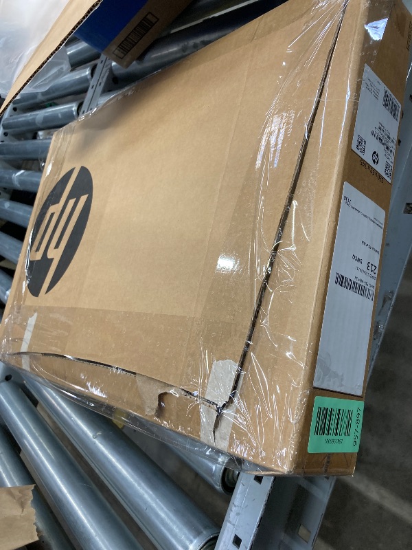 Photo 1 of **********IT'S MISSING THE CHARGER******** HP Laptop 17-cp0007ds 17.3" HD+, AMD Ryzen 3 5300U 8GB RAM 512GB SSD