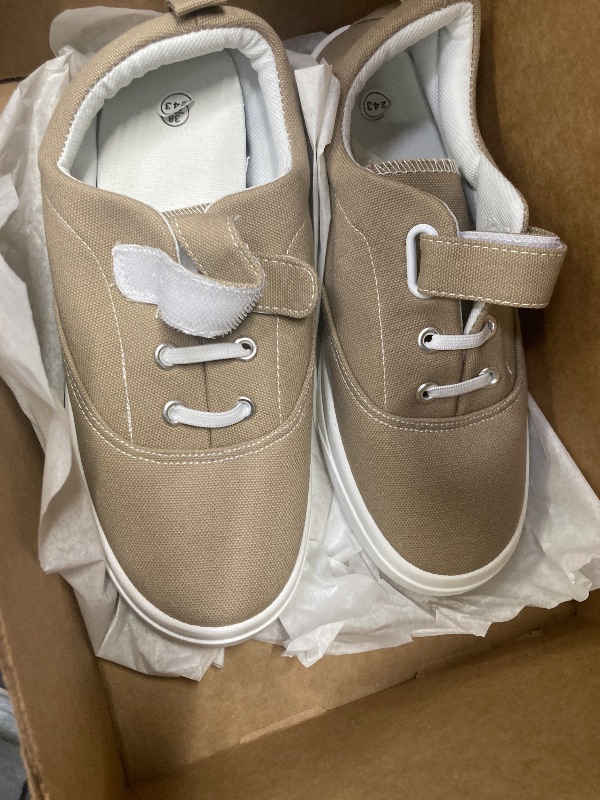 Photo 1 of ***USED***WOMEN S SHOES