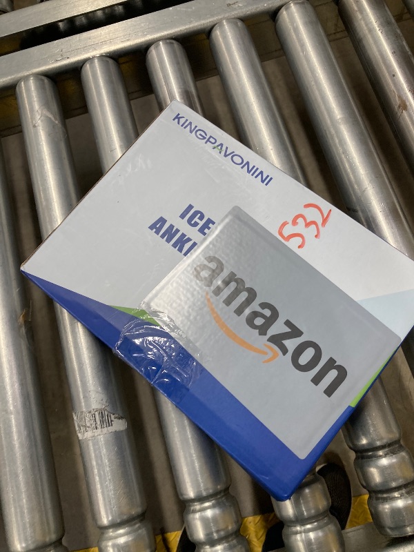 Photo 1 of ***(MISSING PARTS -SELLING AS IS)*** King Pavonini Ankle Foot Ice Pack Wrap for Sprained Ankle and Surgery Recovery, Plantar Fasciitis, Achilles Tendonitis, Hot/Cold Therapy (1 Wrap)