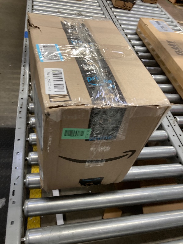 Photo 1 of (2 Pack) RRQ 10 Inch Pneumatic Wheel 4.10/3.50-4 Tire, 10" Pneumatic Wheels with 5/8" Bearings,2.2" Offset Hub for Garden Cart, Hand Truck, Lawn Cart, Mower