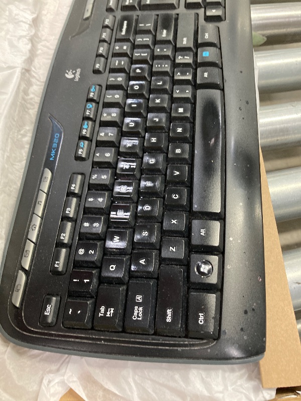 Photo 1 of ***NO USB OR MOUSE INCLUDED***Logitech MK320 Wireless Desktop Keyboard Black***NO USB OR MOUSE INCLUDED***