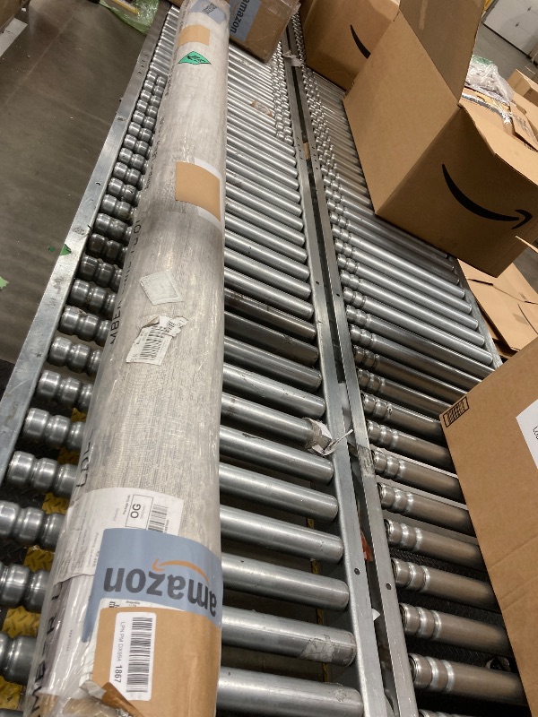 Photo 1 of Loloi Amber Lewis Alie Collection ALE-05 Charcoal/Beige 7'-10" x 10', .13" Pile Height, Area Rug