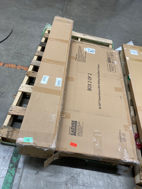 Photo 1 of ***MISSING A BOX*THIS IS ONLY HALF THE ITEM***AS STATED IN NOTES, THIS IS ONE BOX OUT OF 2 ONLY***MISSING A BOX*THIS IS ONLY HALF THE ITEM***




6x10 FT Greenhouse for Outdoors,Polycarbonate Greenhouse with Sliding Door & Adjustable Roof Vent,Aluminum La