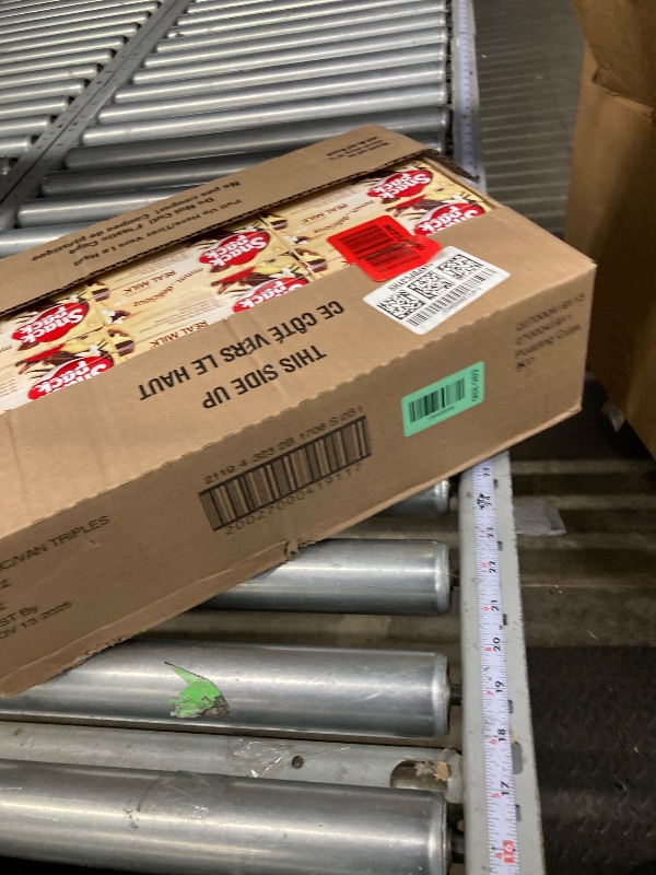 Photo 1 of **BB 11/13/2025***Snack Pack Chocolate Vanilla Flavored Pudding Cups, 3.25 oz., 4-Count (Pack of 12)