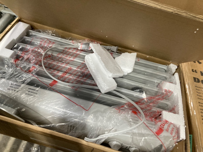 Photo 1 of ** PARTS ONLY** PELONIS Radiator Heater for Large Space, Electric Oil Filled Radiator, Dual Knobs, 1500W, Quiet Space Heater, 3 Modes, Tip-over Protection