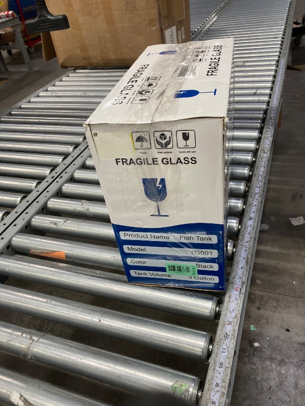 Photo 1 of ***s used; it's unknown if it's missing parts and if it works 100%.****Fish Tank Aquarium 3 Gallon, Smart Aquarium Kits - Silent Water Pump,Self Cleaning System,7 Color Lights,Temperature Display, Aromatherapy, Advanced Filtration