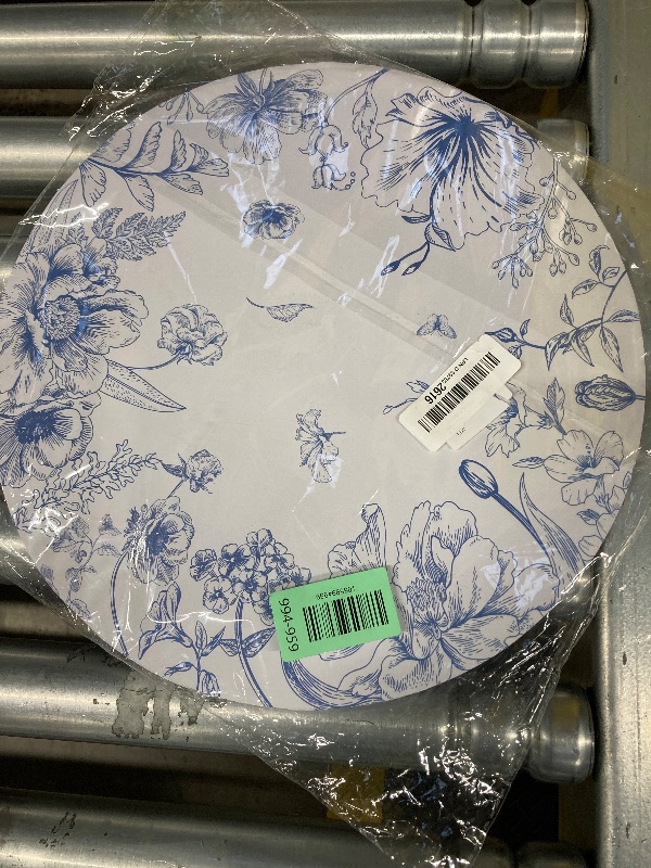 Photo 1 of Kochorie 100 Pieces Blue Flower Paper Plates 7 Inches Disposable Floral Paper Plates Scalloped Blue Chinoiserie Vintage Flower Dessert Plate for Wedding Birthday Holiday Party Decor Supplies