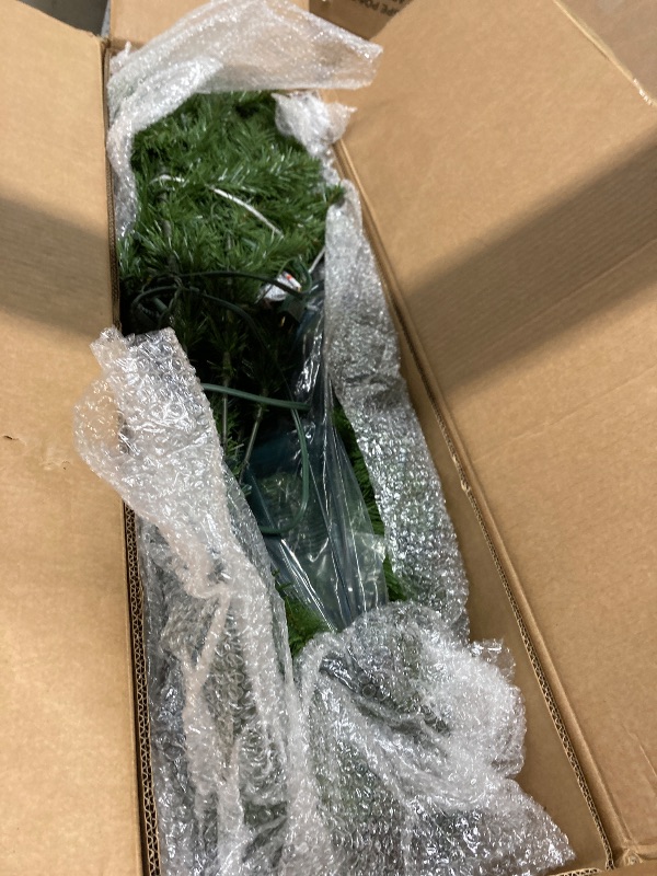 Photo 1 of *TOP PORTION OF TREE DOES NOT LIGHT*


National Tree Company 7 ft Pre-Lit North Valley Spruce Artificial Christmas Tree, 500 Clear Lights, 1,096 Tips, Includes Stand, Green