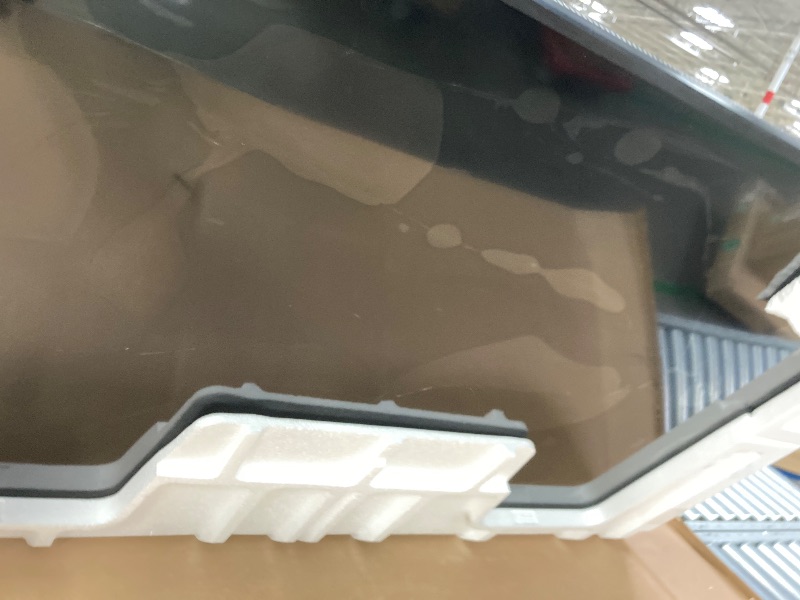 Photo 1 of ***This TV is broken, it doesn't work, it's damaged, it's only sold by the piece. If your TV is missing a part, this is the optio*****It's broken, it doesn't work, it's damaged.****it's broken***Samsung 65-Inch Class QLED Q7F Series Samsung Vision AI Smar