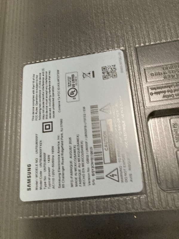Photo 1 of **This TV is broken, it doesn't work, it's damaged, it's only sold by the piece. If your TV is missing a part, this is the optio****Samsung 70-Inch Class Crystal UHD U8000F 4K Smart TV (2025 Model) Endless Free Content, Crystal Processor 4K, MetalStream D