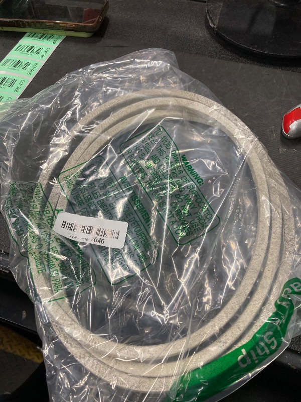 Photo 1 of 1/2 x 92.5'' Mower Drive Belt 532130969 130969, Drive Belt for Husqvarna YTH24K48 YTH2348 LGT2654 YTH22V46 LGT2554 Craftsman Poulan 592855201 584444701 532 13 09-69 21546080 704426 (130969)