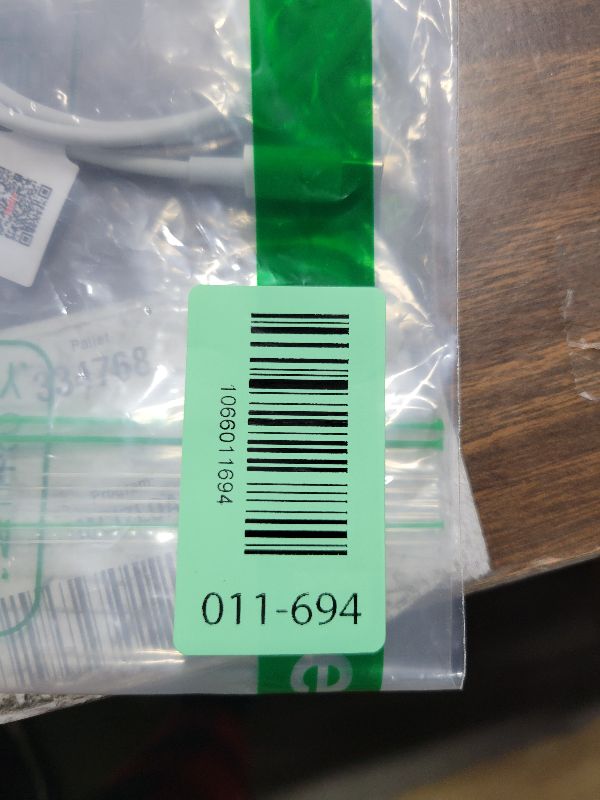 Photo 1 of ???? ???????? Magnetic Charging Cable for Apple Watch Charger,[USB C Port] Wireless Charging Cable Compatible with iWatch Series Ultra/10/9/8/7/6/SE/SE2/5/4/3/2[3.3FT]-White