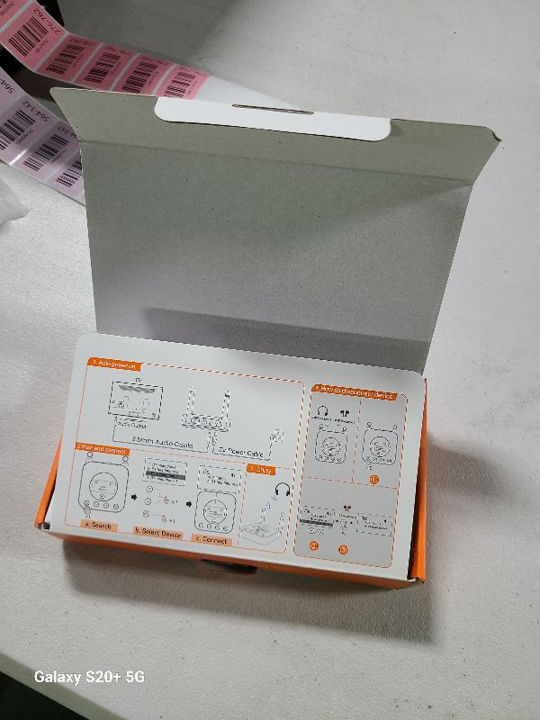 Photo 1 of 1Mii B06TX+ Long Range Bluetooth 5.3 Transmitter for TV/PC/Projector to 2 Wireless Headphones/Speakers, Bluetooth Adapter for TV w/Screen Display, Plug n Play, aptX Low Latency & Adaptive & HD Audio