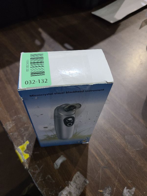 Photo 1 of 2026 Pore Vacuum with Camerafor, USB Rechargeable Blackhead Remover Vacuum,3 Levels Adjustable Pore Vacuum Blackhead Remover, 6 Suction Heads,Face Vacuum Pore Cleanser for Women & Men-White