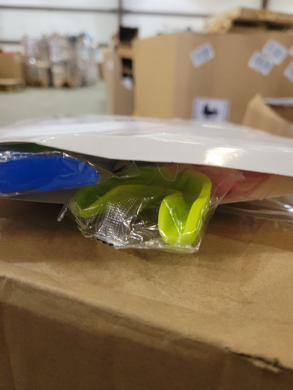 Photo 1 of 10 Pcs Sport Mouth Guards Gum Teeth Armor Game Guard for Boxing Basketball Football Hockey Karate Basketball Rugby Match (Multiple Color)