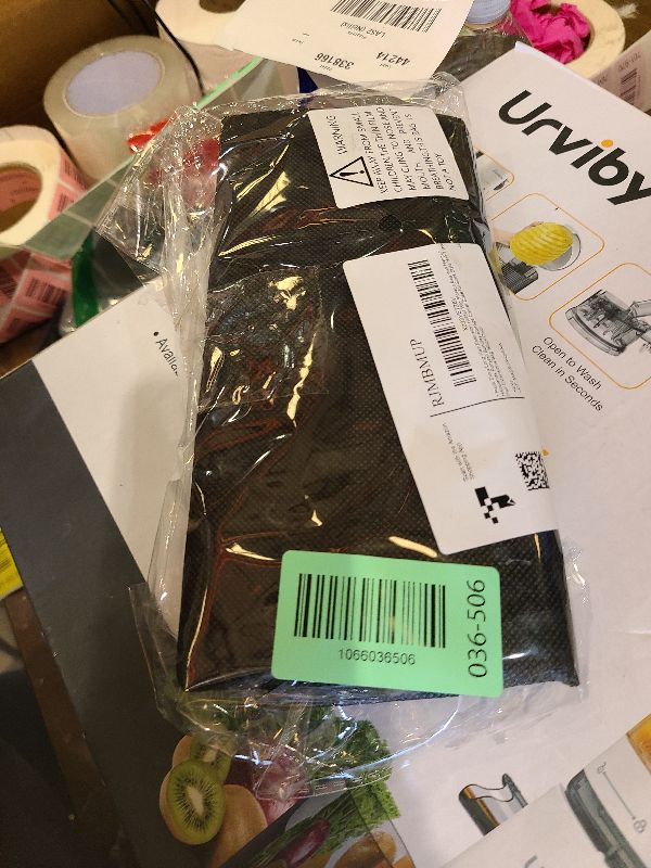 Photo 1 of 1 Pack Extra Long Hair Extension Holder Wig Storage Bag with Hanger Hairpieces Ponytail Bundles Storage Carrier Case for Store Style Hair Travel Hair Extensions Bag Black Color