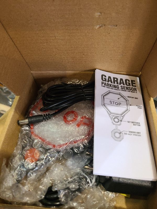 Photo 1 of 1 Pack Adjustable Garage Parking Sensor Aid with with Red/Yellow/Green LED Display, Garage Parking Aid Set Stop Distance 6"–6 ft, Battery (Not Included) or USB Powered, No-Drill Installation (Black)