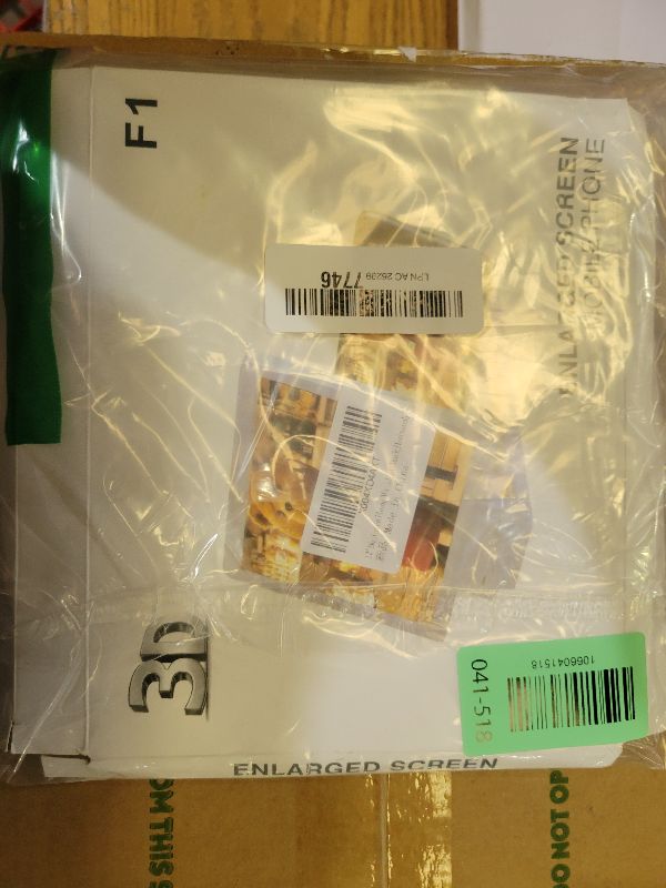 Photo 1 of 12" Big Screen Phone Magnifier, Upgraded HD Foldable Design Screen Magnifier Version for Movies, Gaming and Videos (Black,Horizontal)