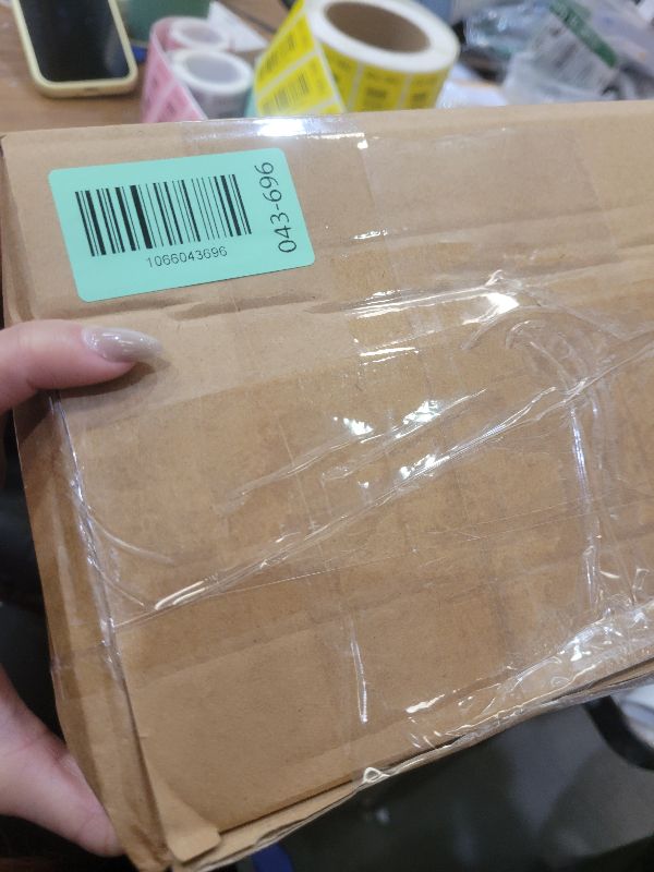 Photo 1 of 150 Pieces Valentines Artificial Roses Flowers with Stem Real Looking Fake Roses for DIY Wedding Bouquets Centerpieces Arrangements Galentine Party Baby Shower Home Decorations(Red)