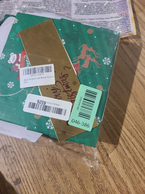 Photo 1 of 16pcs Surprise Gift Box Explosion for Money, 2025 Newly Folding Pop-Up Explosion Gift Box, Surprise Box Gift Box for Money, Christmas Boxes Explosion Gift Box for Money and Birthday(Green)