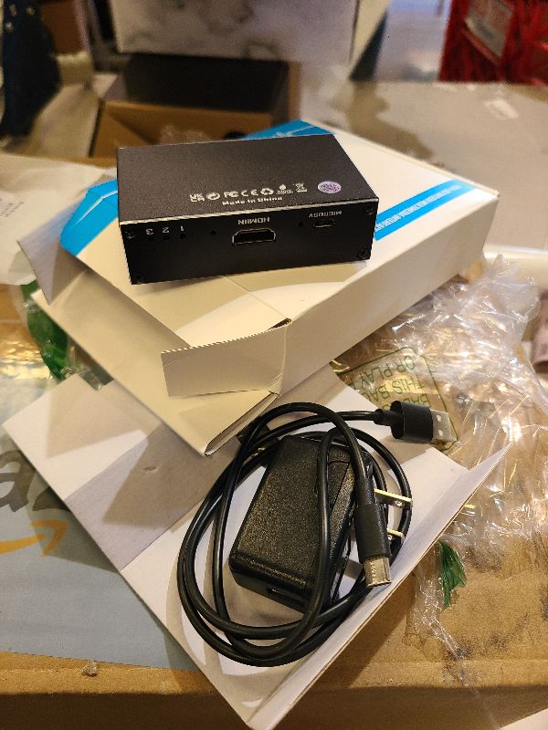 Photo 1 of 1x3 HDMI Splitter, 1 in 3 Out HDMI Splitter Audio Video Distributor Box Support 3D & 4K x 2K Compatible for HDTV, STB, DVD, PS3, Projector Etc