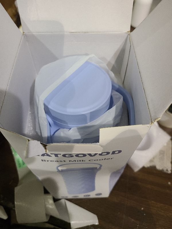 Photo 1 of 22oz Portable Breast Milk Cooler for Travel,24H Ice-Free Cooling Breastmilk Storage Bottles Container with 2pcs Baby Bottles for Breastmilk Storage,Baby Breastfeeding Essential Gift for New Moms, Blue