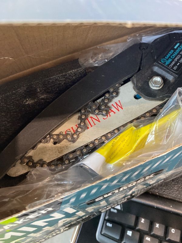 Photo 1 of *USED*
Saker Mini Chainsaw|6 Inch Chainsaws[2025 Upgraded]|Mini Cordless Electric Chain Saw|Small Handheld Portable Chain Saws Battery Powered Saw for Tree Trimmer and Garden,Christmas Gifts