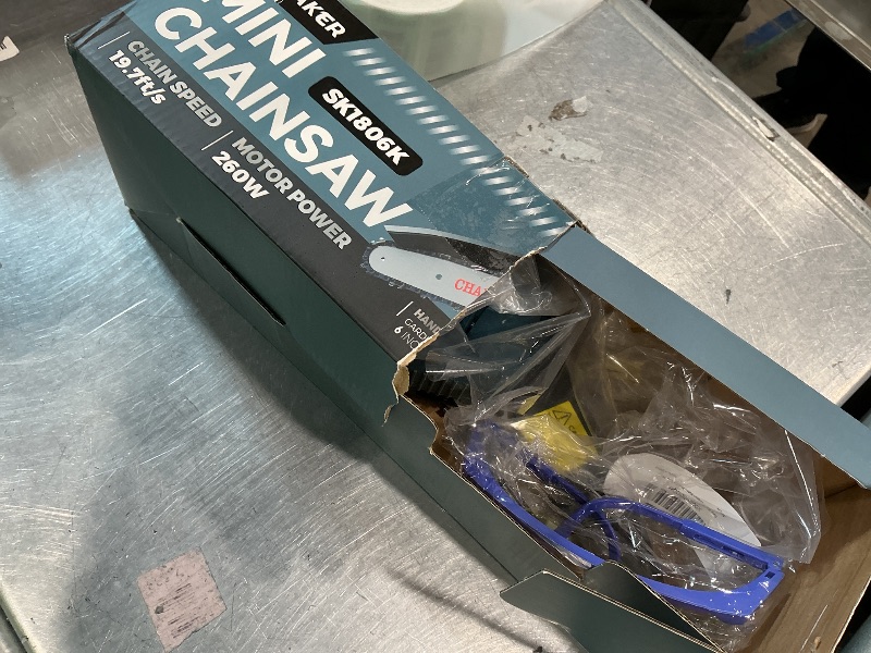 Photo 1 of *USED*
Saker Mini Chainsaw|6 Inch Chainsaws[2025 Upgraded]|Mini Cordless Electric Chain Saw|Small Handheld Portable Chain Saws Battery Powered Saw for Tree Trimmer and Garden,Christmas Gifts