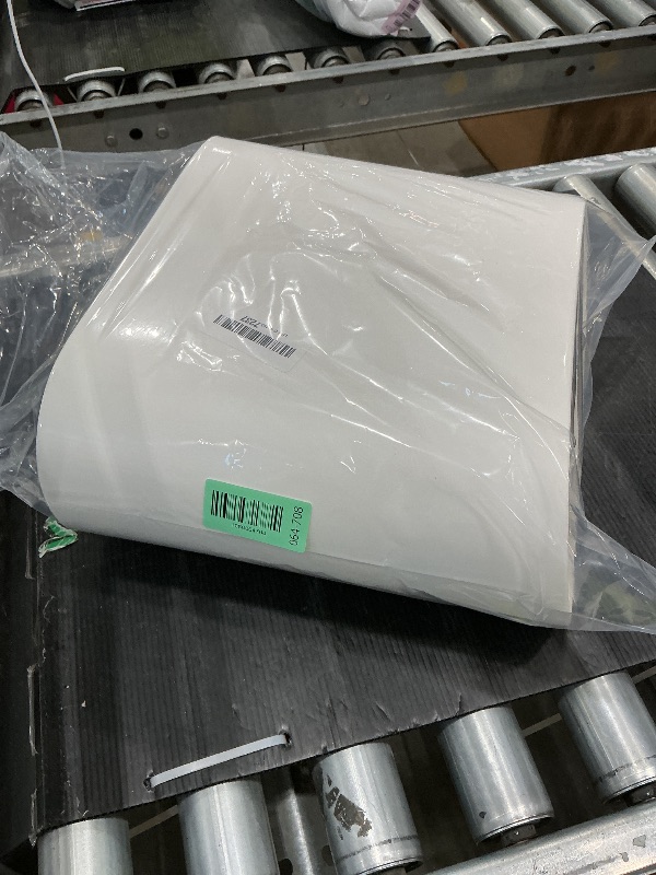 Photo 1 of **Minor Damage - Has a Scratch**
SUBEKYU 2.3 Gal Trash Can for Bathroom,Small Office Garbage Can for Kitchen,Slim Rectangular Waste Bin,Plastic,White