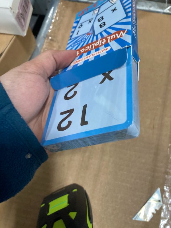 Photo 1 of ***LETTERS ONLY*** Limque 1-12 Math Flash Cards with 6 Dry Erase Pens, 15Pcs Big Multiplication Flash Cards + 36 Pcs Random Double-Sided Multiplication Practice Cards, Educational Math Flashcards for Kids Ages 6+