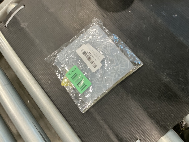 Photo 1 of (2 Pack) Snowflake Resin Earring Molds, Christmas Resin Molds Snowflake Resin Silicone Molds for Epoxy Resin for Women DIY Various Christmas Snowflake Ornaments