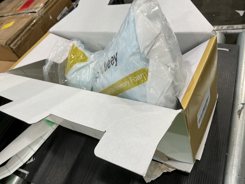 Photo 1 of **SEE LIVE PHOTOS, NOT SAME PILLOW AS PICTURED** Clieey Side Sleeper Pillow Anti Wrinkle Aging Pillow Gel Shredded Memory Foam for Neck Pain Relief Pillow for Sleeping Side Back Stomach Sleeper Pillows (Regular 18"x6" White Style)