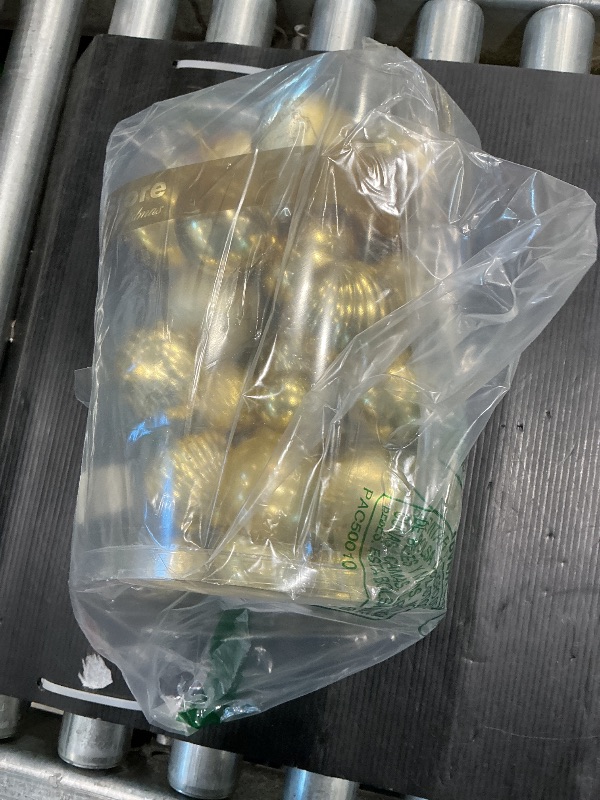 Photo 1 of **MISSING PARTS**
KI Store Gold Christmas Balls 34pcs 2.36-Inch Christmas Tree Decoration Ornaments for Xmas Tree Holiday Wreath Garland Decor Ornaments Hooks Included