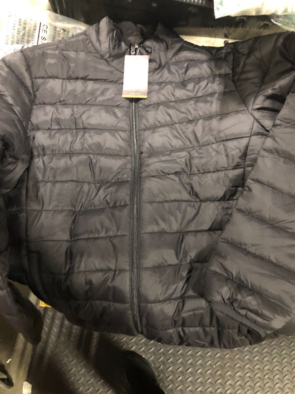 Photo 1 of ***CORRECT ITEM****TACVASEN Puffer Jacket Men Lightweight Winter Warm Puffy Jackets Quilted Lined Windproof Water Resistant Insulated Down Coats for Travel Black S