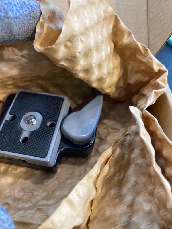 Photo 1 of ***MISSING PIECES*** NEEWER Foldable V Mount Battery Plate with Arca Type Quick Release Camera Baseplate, Lightweight DSLR Camera Video Rig Compatible with SmallRig V Mount Battery Cage DJI RS4 RS3 Gimbal, PS015 PRO