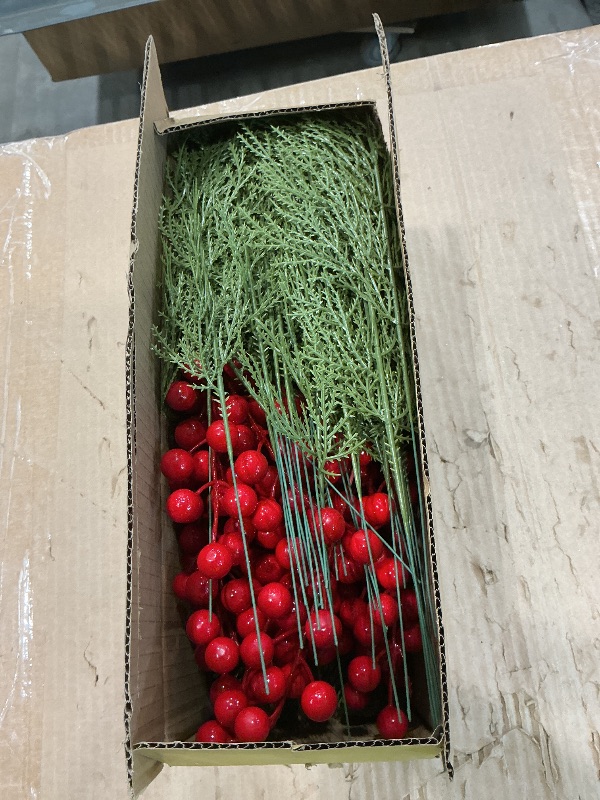 Photo 1 of *USED*
Grunyia 90 PCS Artificial Pine Branches Cedar Stems with Red Holly Berries - Perfect Faux Pine Greenery Stems for Christmas Tree, Wreath & Garland DIY Crafts Holiday Home Decoration