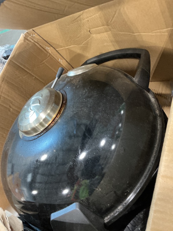 Photo 1 of *Dirty item* Napoleon PRO22 Professional Charcoal Kettle Grill, Black, Porcelain-Enameled Lid and Bowl, Chrome-Plated Cooking Grid