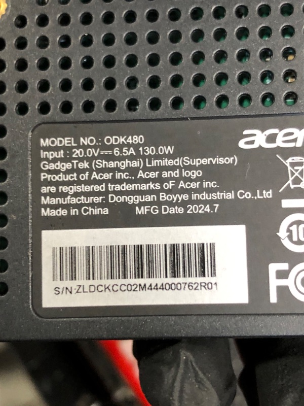 Photo 3 of Acer 15-in-1 Laptop Docking Station Support DisplayLink Triple Monitors, USB C Docking Station, 130W Power Adapter, 10Gbps Data Transfer, 1Gbps Ethernet for MacBook Pro/Air, Acer Laptops, PC and More