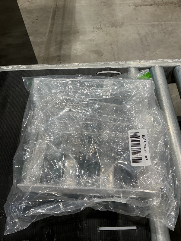 Photo 1 of *USED*
BLBYHO Acrylic Cracker Tray, Acrylic Cookie Biscuit Display Tray, Inclined Cookie Cracker Holder Stand for Display with 3 Slots