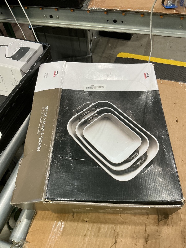 Photo 1 of ***MISSING PIECES*** STAUB Ceramic 3-pc Rectangular Baking Dish Set, Dark Blue